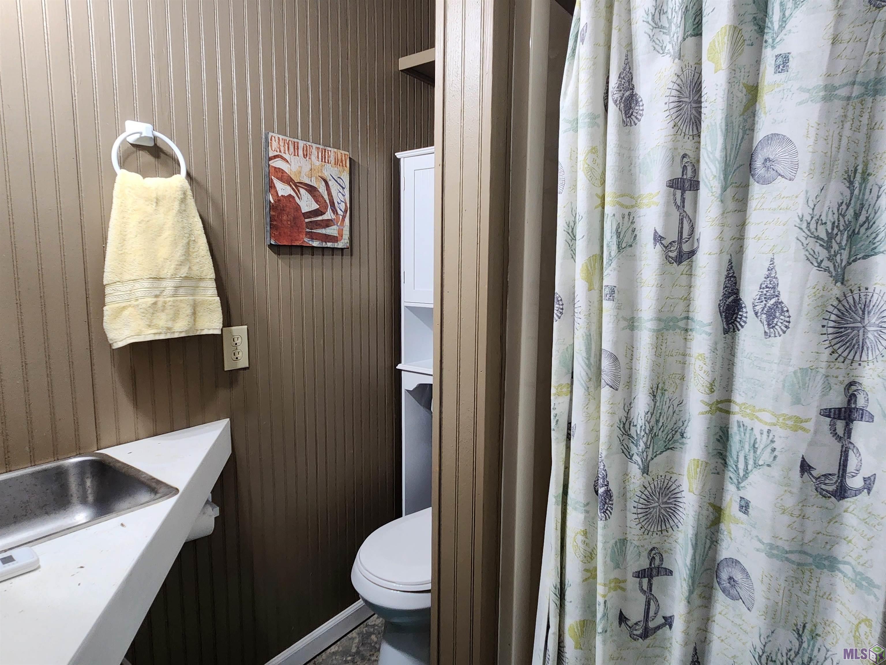 2694 Highway 1 Grand Isle, LA 70358 - Photo 43 of 52