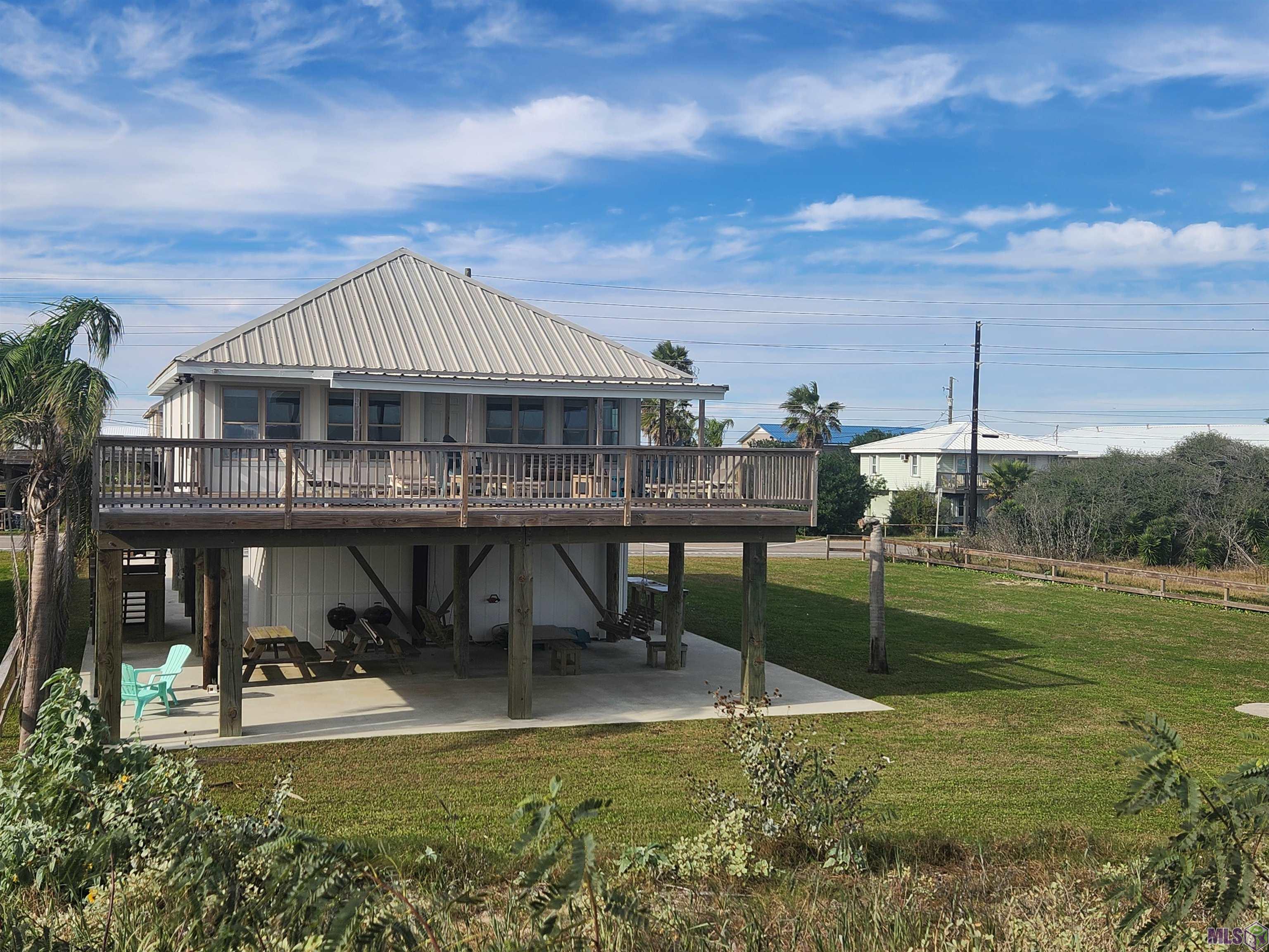 2694 Highway 1 Grand Isle, LA 70358 - Photo 7 of 52