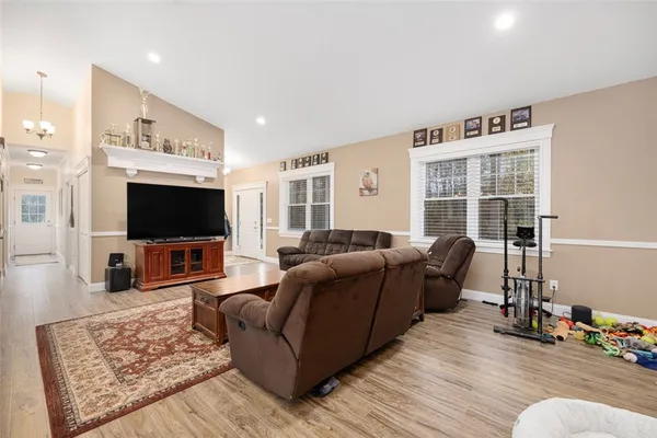 $699,900 | 29 Luther Road, Foster, RI 02825