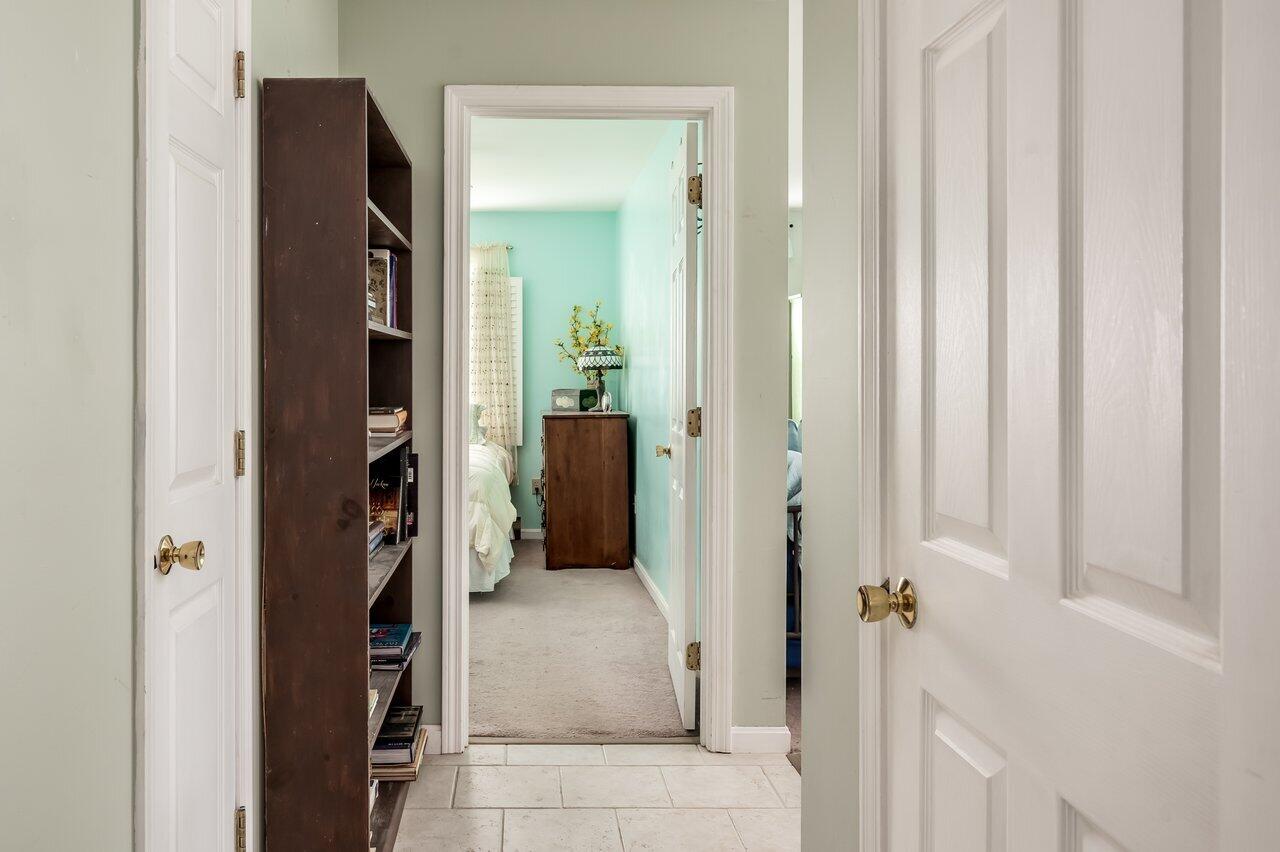 63 Farmgate Road, Unit 63 South Berwick, ME 03908 - Photo 14 of 23 Foyer into Bedroom