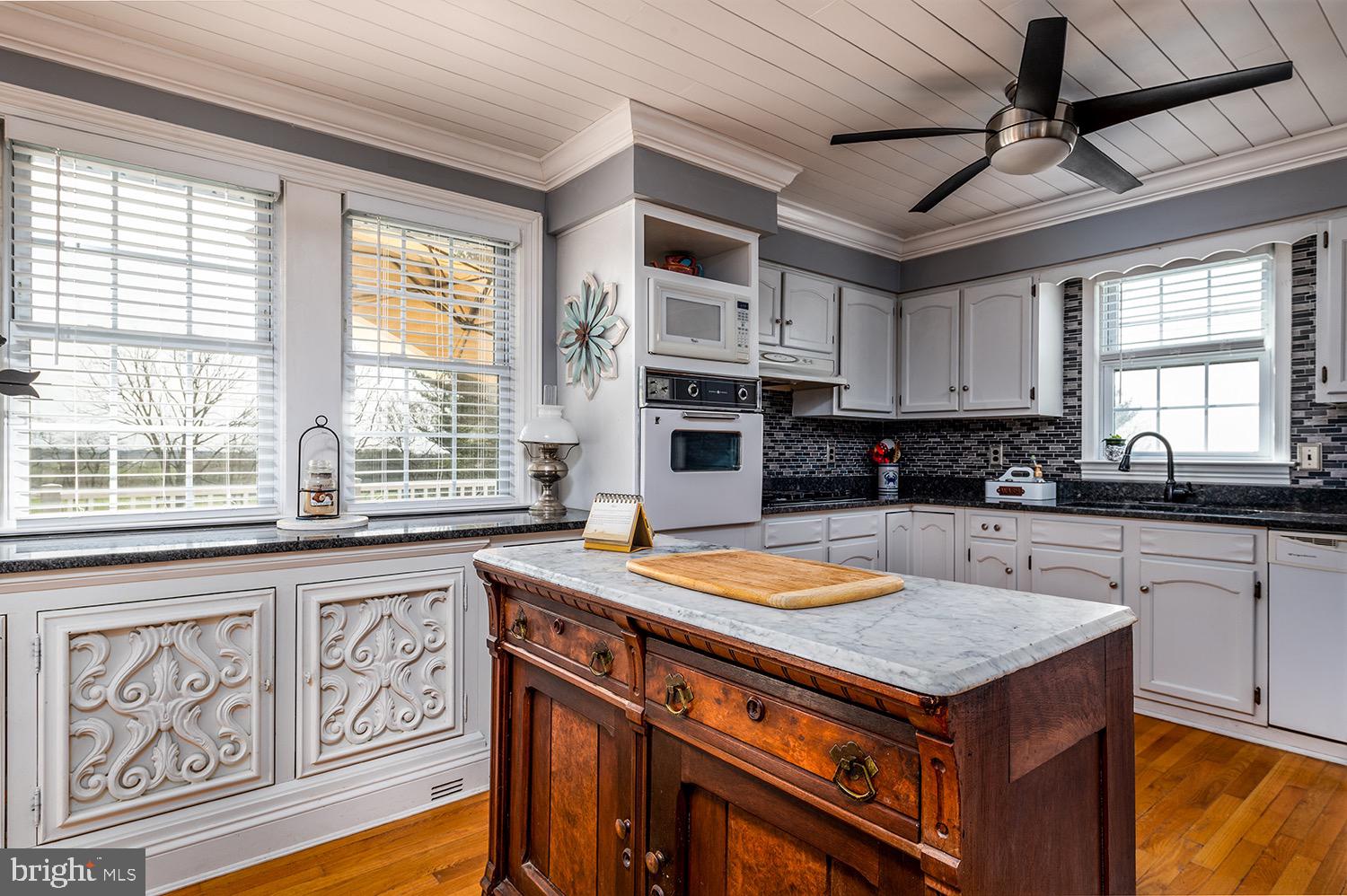 5235 Onion Road Pylesville, MD 21132 - Photo 12 of 49 Kitchen