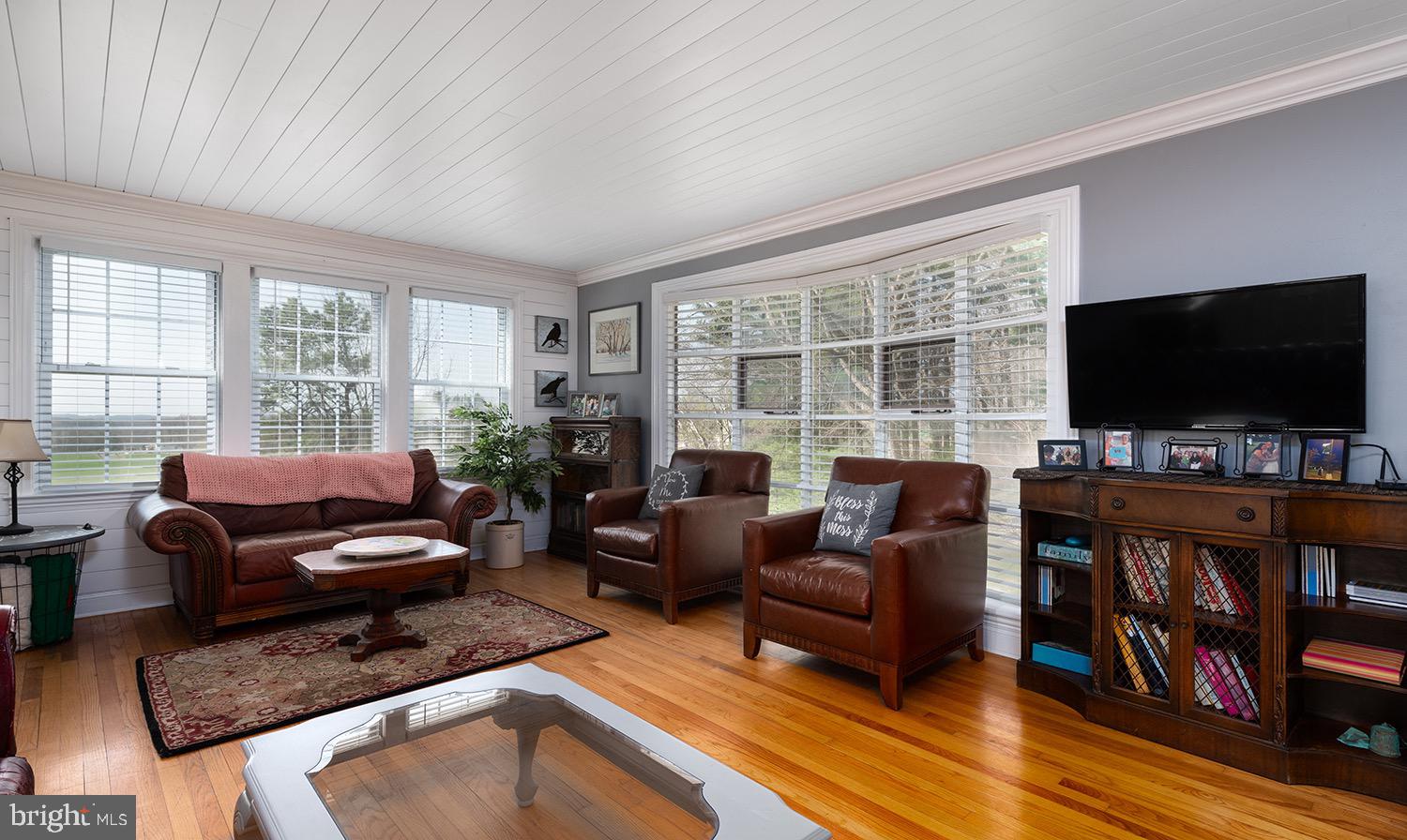 5235 Onion Road Pylesville, MD 21132 - Photo 5 of 49 Living room