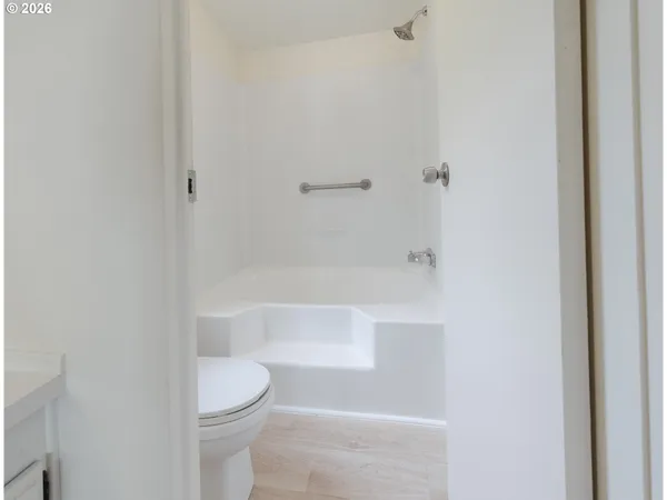 $139,900 | 8851 Southeast Shadow Brook Court, Unit SP #85, Clackamas, OR 97015