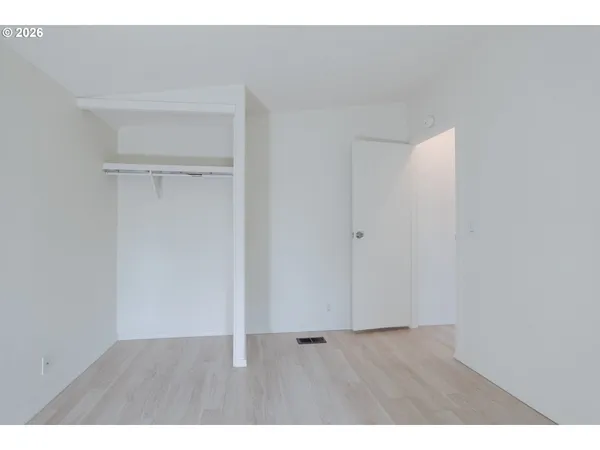 $139,900 | 8851 Southeast Shadow Brook Court, Unit SP #85, Clackamas, OR 97015
