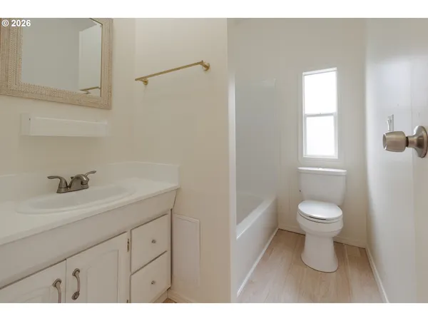 $139,900 | 8851 Southeast Shadow Brook Court, Unit SP #85, Clackamas, OR 97015