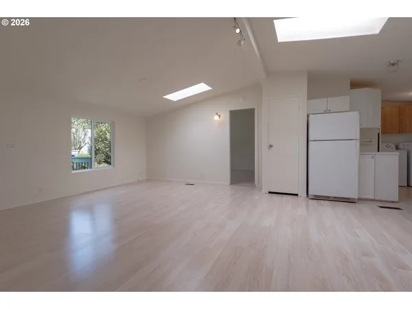 $139,900 | 8851 Southeast Shadow Brook Court, Unit SP #85, Clackamas, OR 97015