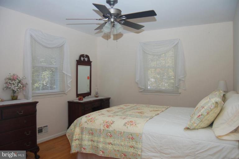 1 Emerson Road Severna Park, MD 21146 - Photo 10 of 20 Bedroom #3