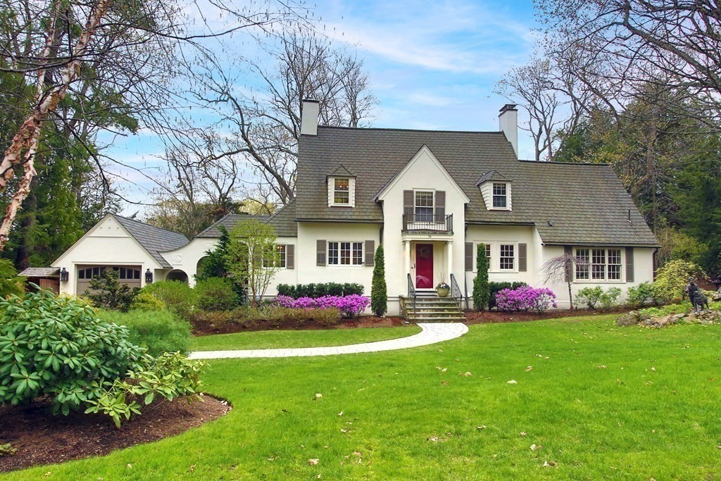 34 Greenwood Road Wellesley, MA 02481 - Photo 1 of 35 a front view of house with yard and green space