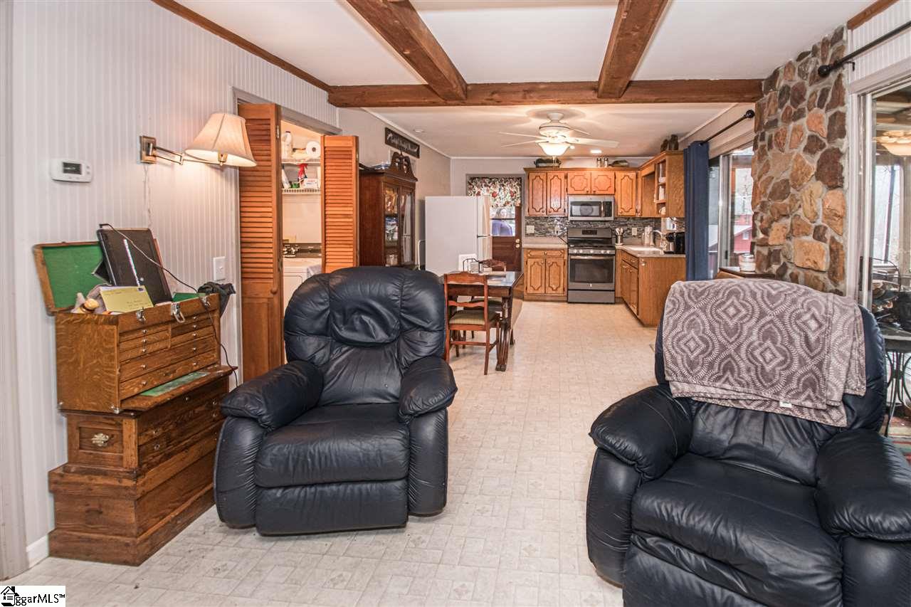 279 Lake Cheohee Road Tamassee, SC 29686 - Photo 27 of 36 Gallery Image 27