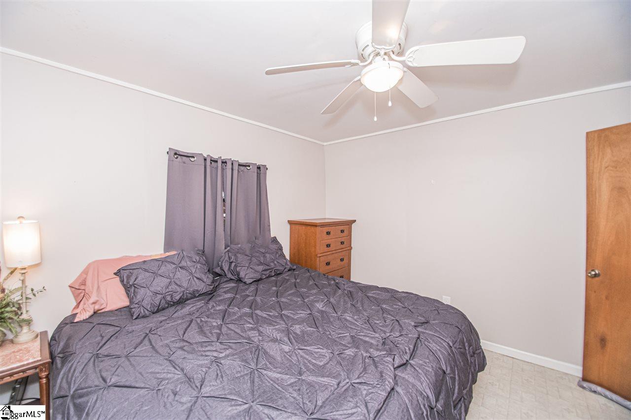 279 Lake Cheohee Road Tamassee, SC 29686 - Photo 30 of 36 Gallery Image 30