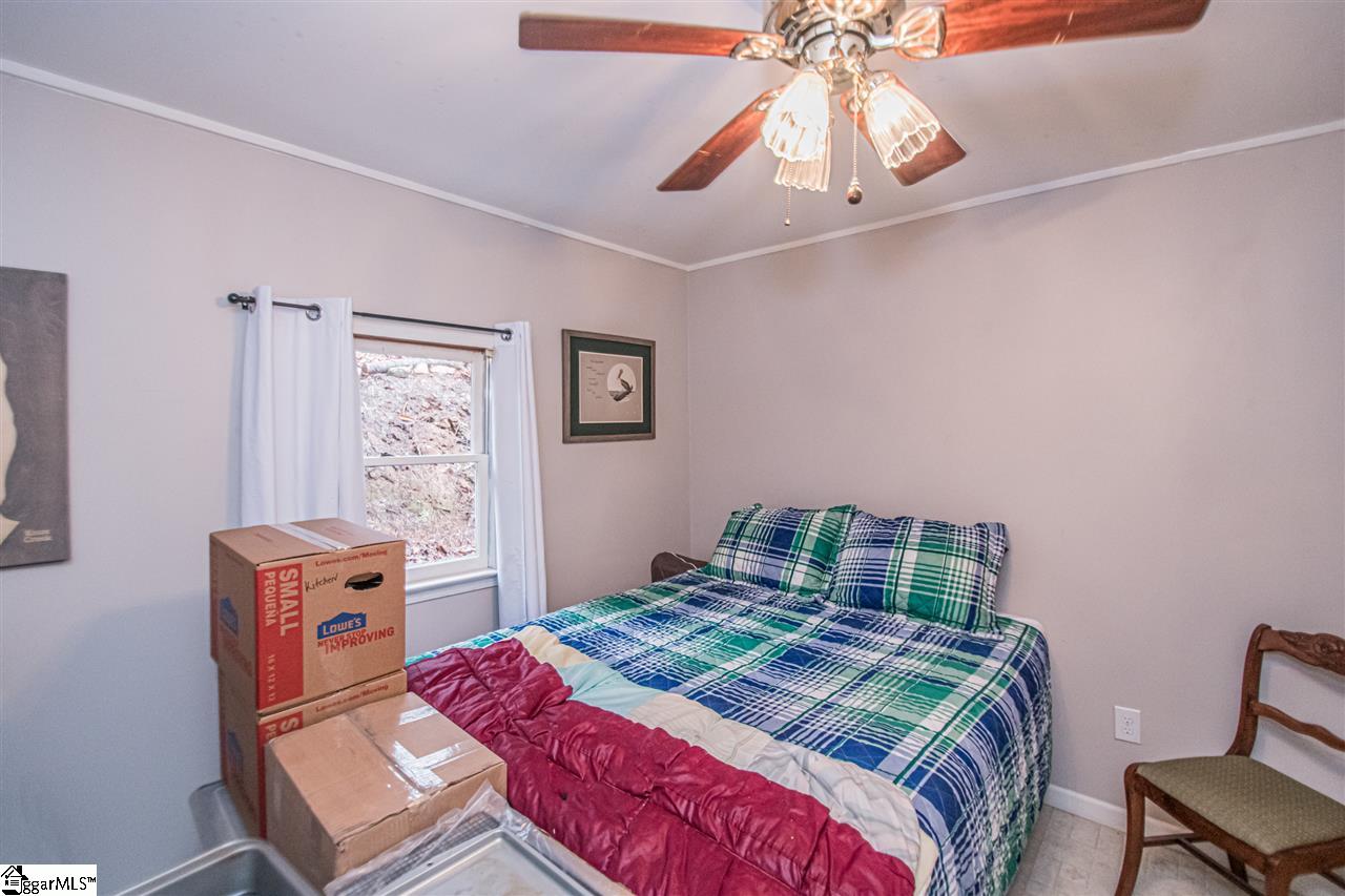 279 Lake Cheohee Road Tamassee, SC 29686 - Photo 32 of 36 Gallery Image 32