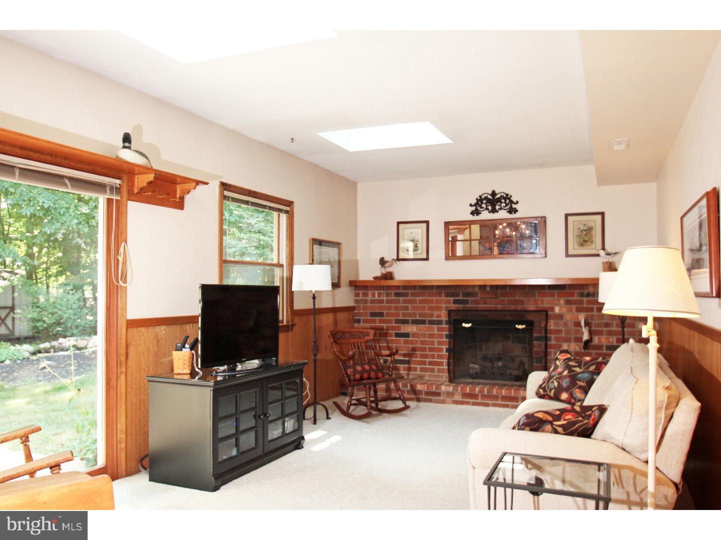 409 Howell Road Exton, PA 19341 - Photo 15 of 25 Family Room