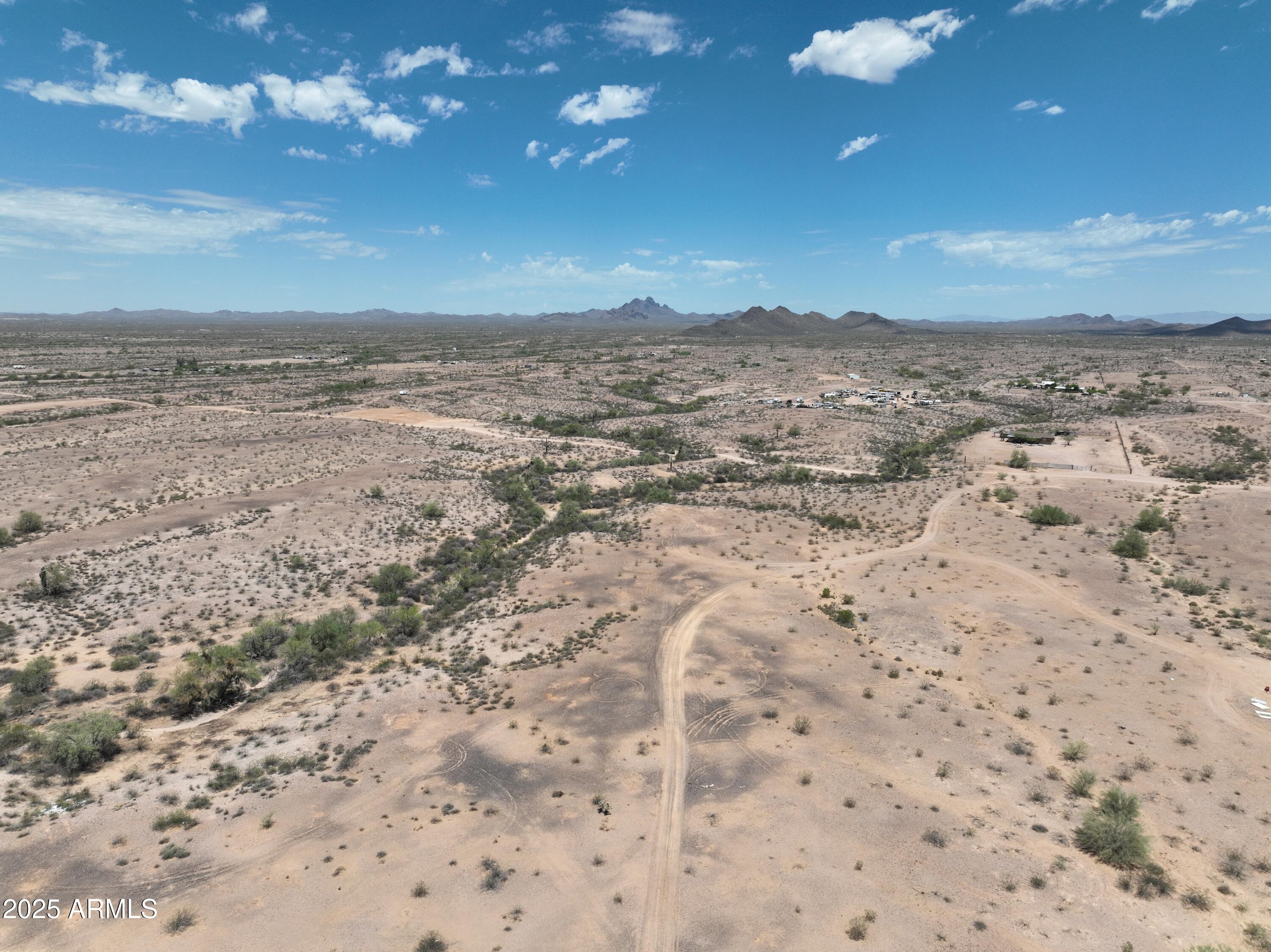 0 West Lone Mountain Road, Unit 139 Wittmann, AZ 85361 - Photo 9 of 11 a view of a large building