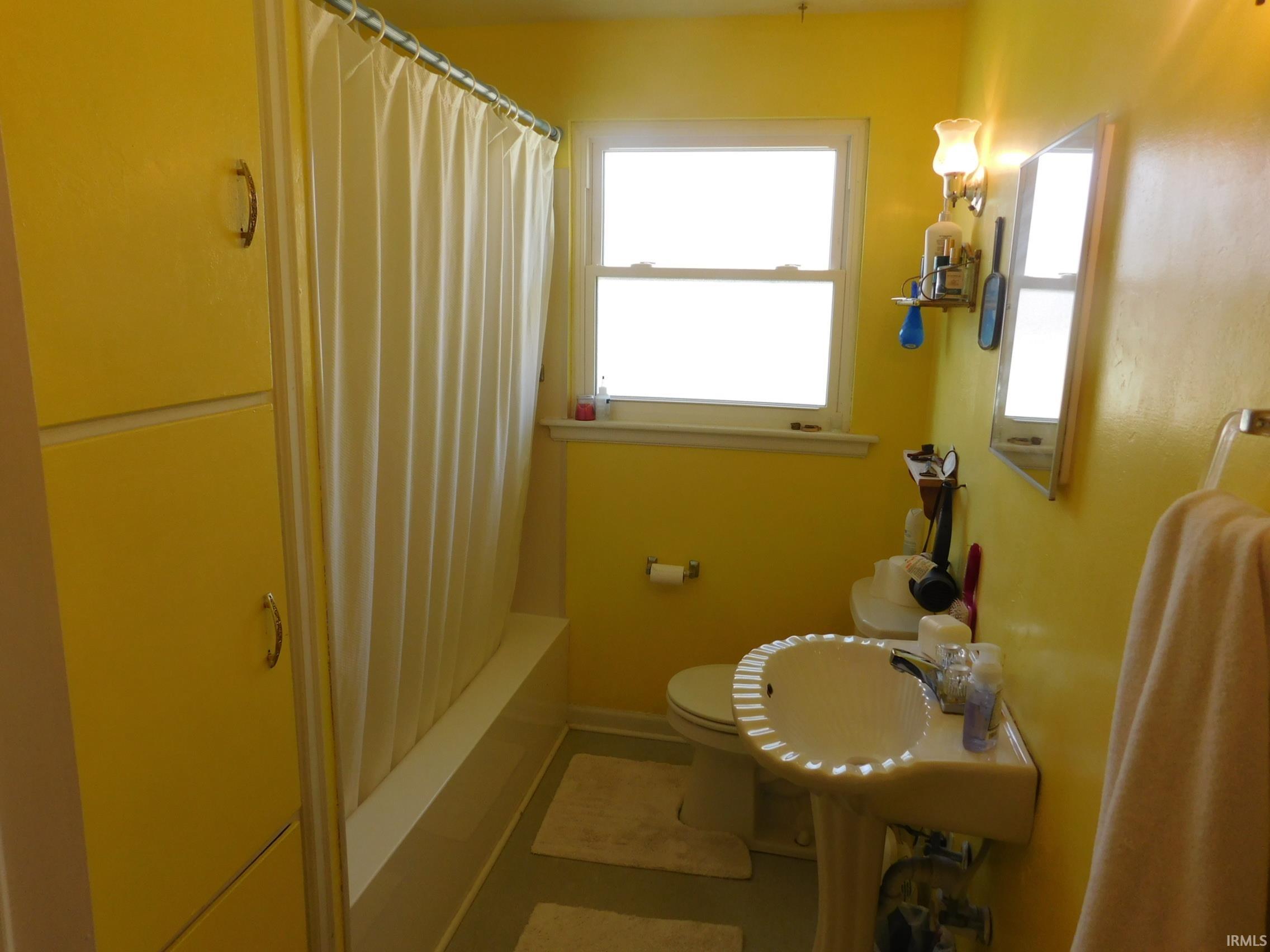 118 North Truitt Road Muncie, IN 47303 - Photo 17 of 22 Gallery Image 17
