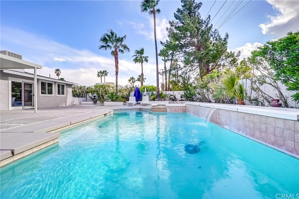 2395 West Acacia Road Palm Springs, CA 92262 - Photo 1 of 1