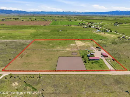 $975,000 | 1871 Fischer Lane, Tetonia, ID 83452