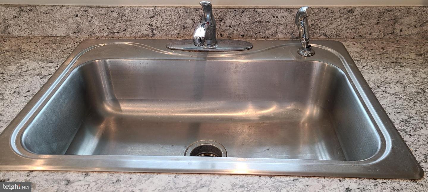 1047 Wickersham Way Middletown, DE 19709 - Photo 5 of 18 a close view of sink