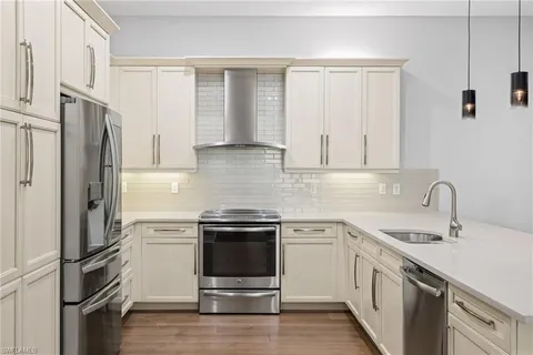 $779,900 | 13437 Monticello Boulevard, Naples, FL 34109
