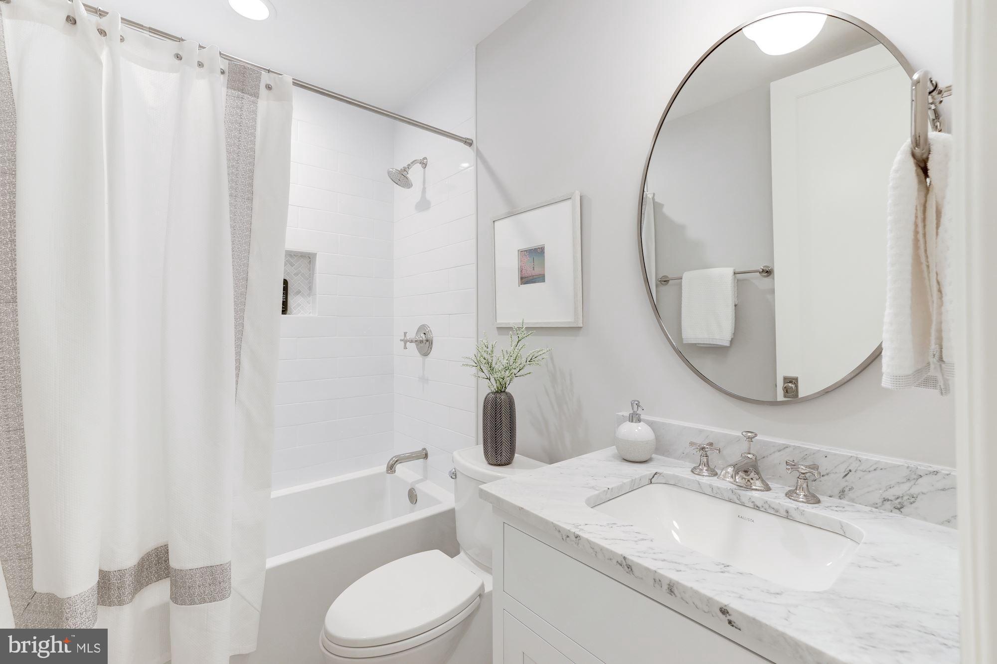 318 A Street Northeast Washington, DC 20002 - Photo 18 of 36 Second Level - Bath