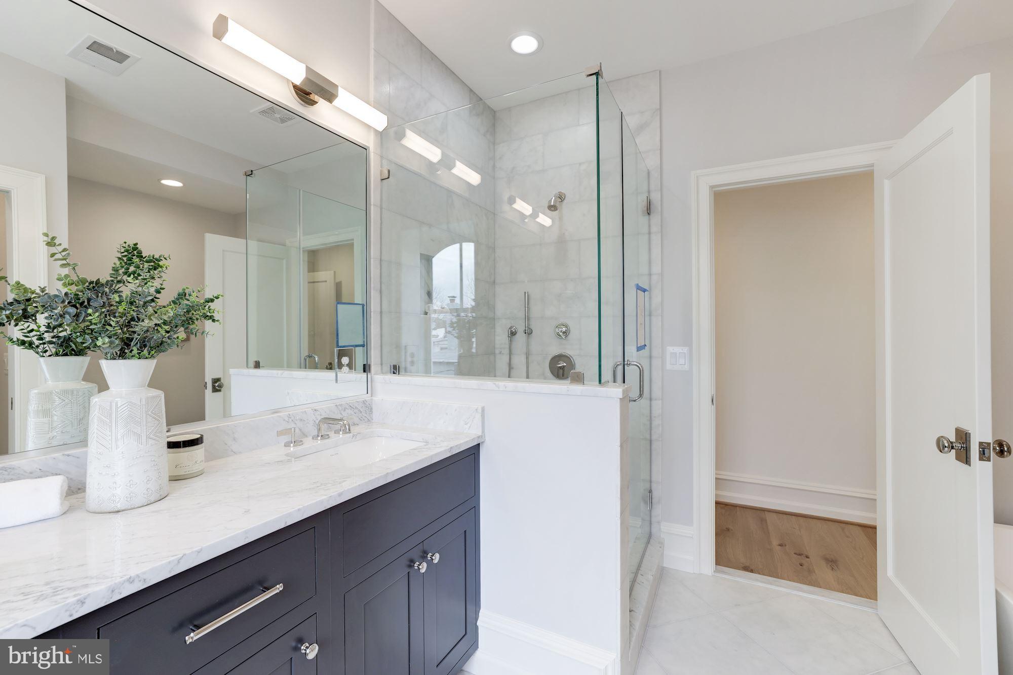 318 A Street Northeast Washington, DC 20002 - Photo 25 of 36 Third Level - Primary Suite