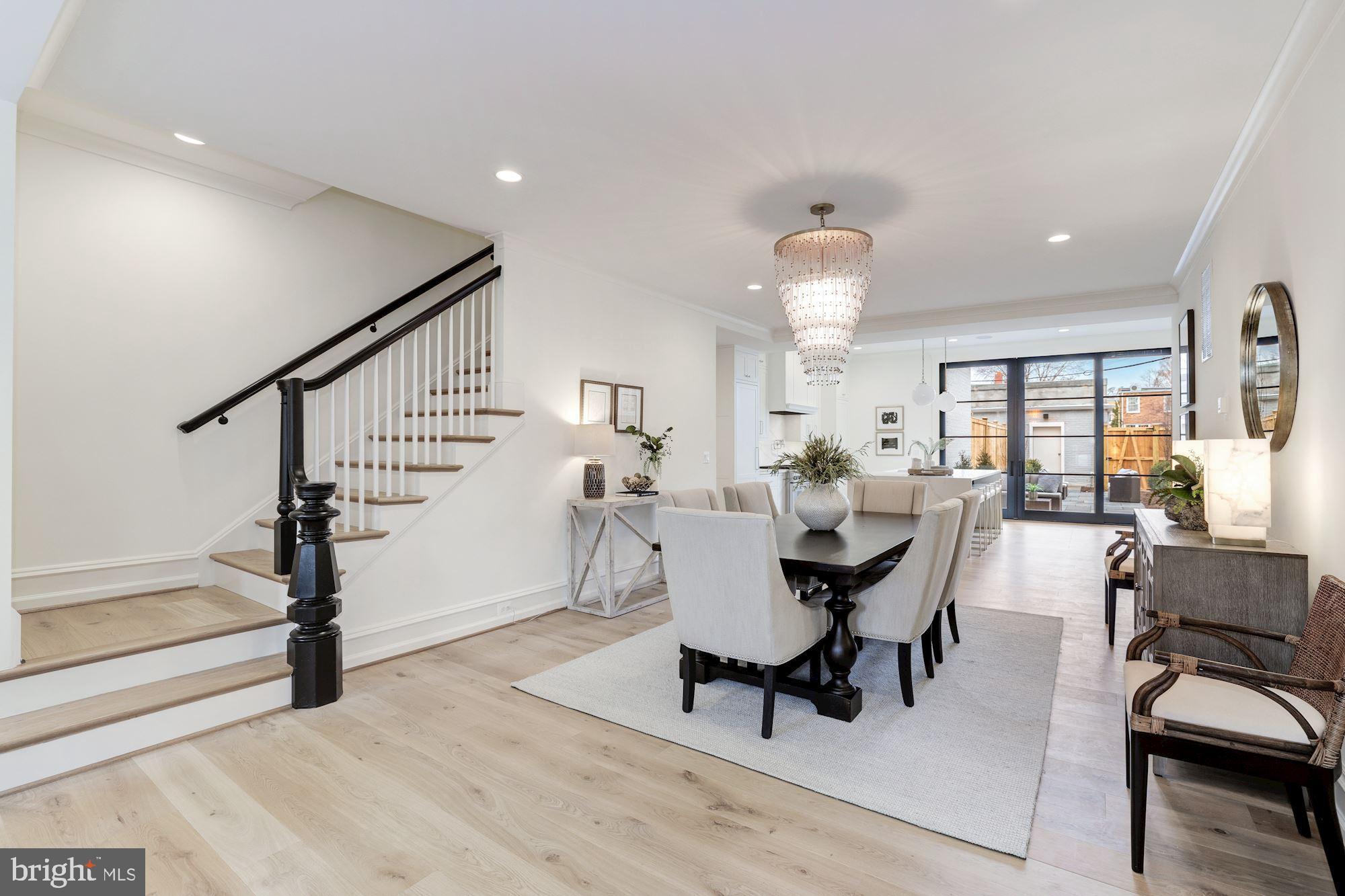 318 A Street Northeast Washington, DC 20002 - Photo 8 of 36 Main Level - Dining Room