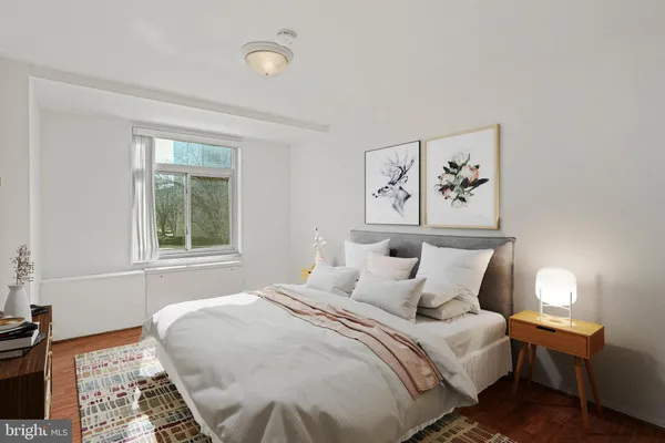 $2,100 | 2401 H Street Northwest, Unit 202, Washington, DC 20037