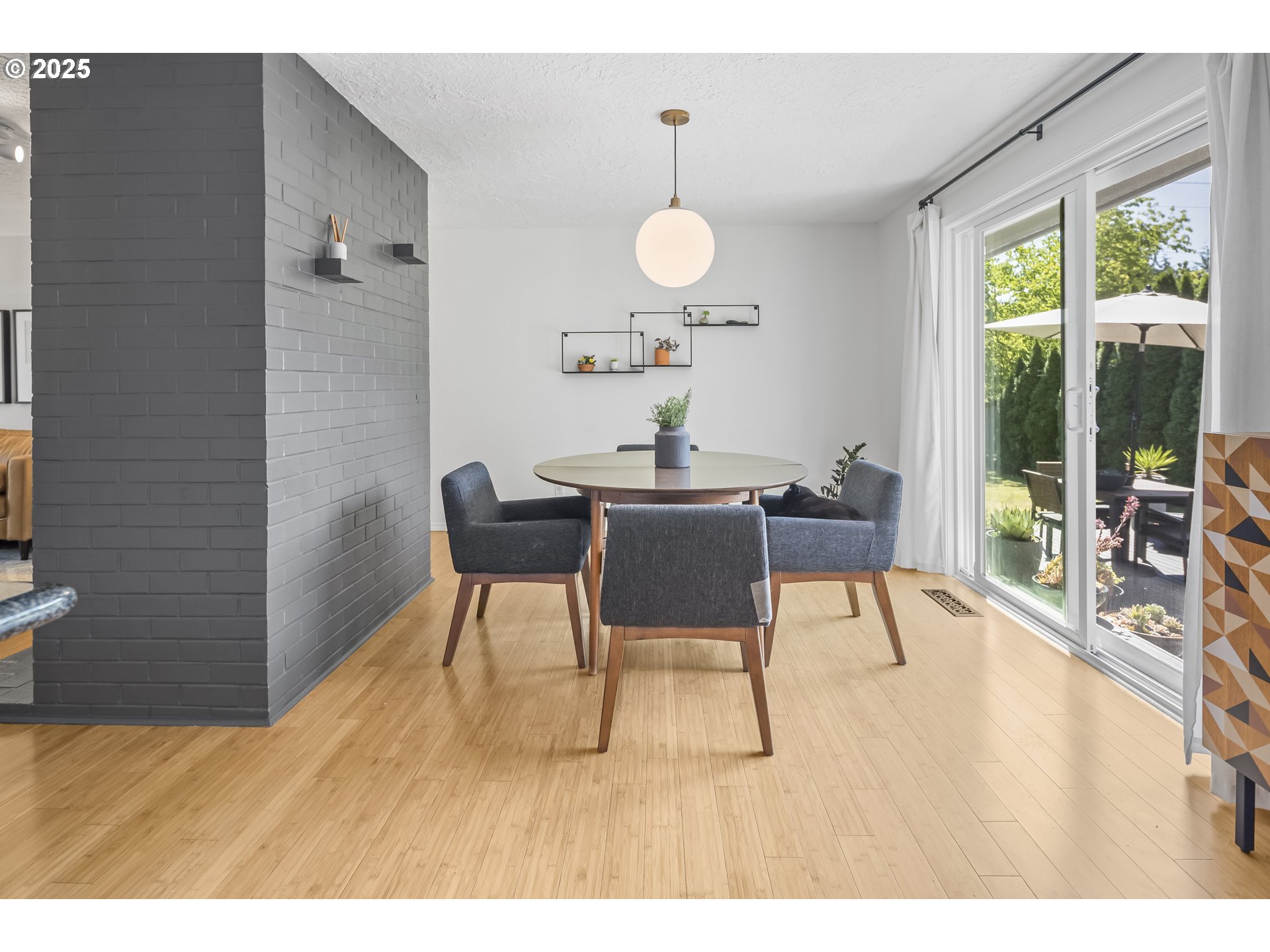 12800 Southwest Hanson Road Beaverton, OR 97008 - Photo 6 of 26 Dining Room