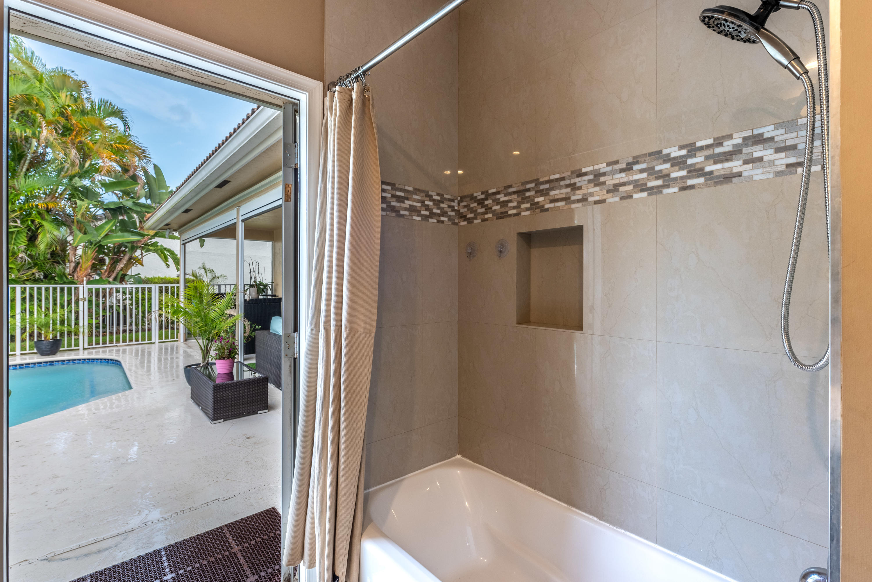 12443 Baywind Court Boca Raton, FL 33428 - Photo 31 of 49 12443 Baywind-31