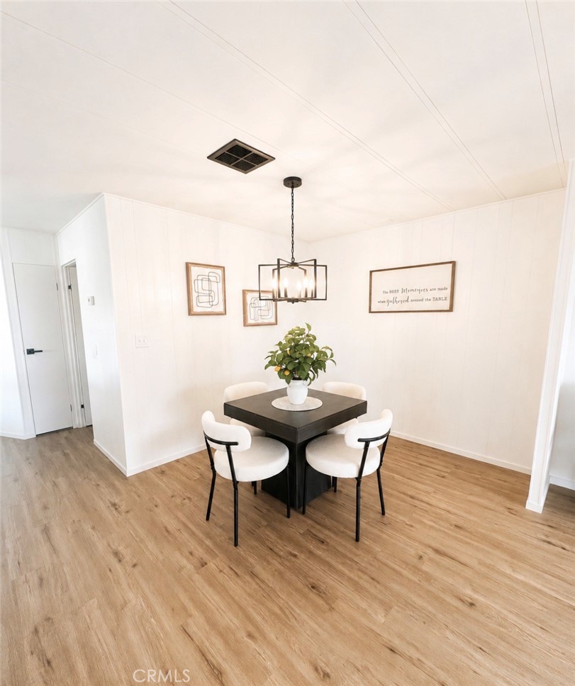 9391 California Avenue, Unit 109 Riverside, CA 92503 - Photo 13 of 24 Dining Room