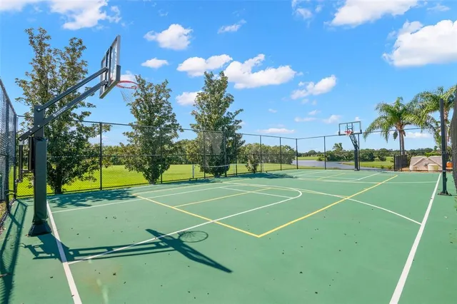 $575,000 | 1209 Emerald Hill Way, Valrico, FL 33594