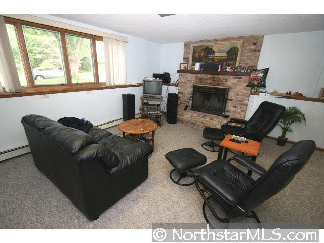 4177 Hull Road Minnetonka, MN 55305 - Photo 5 of 6