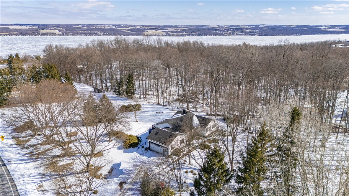 5029 Wyffels Road Canandaigua Town, NY 14424 - Photo 2 of 50