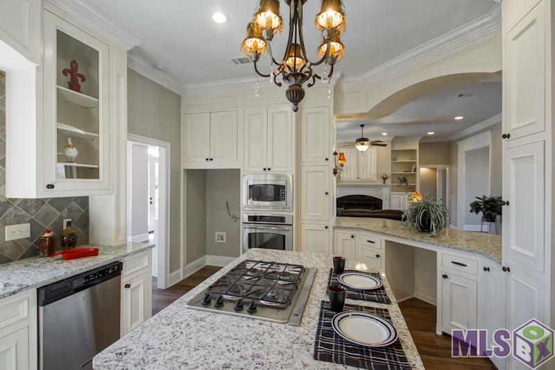 16821 Waterleaf Avenue Baton Rouge, LA 70817 - Photo 4 of 40 Gallery Image 4