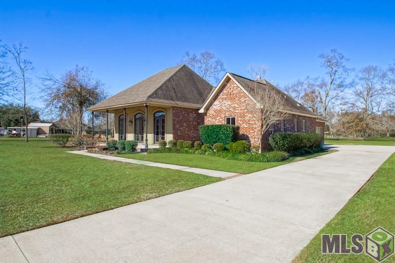 16821 Waterleaf Avenue Baton Rouge, LA 70817 - Photo 7 of 40 Gallery Image 7