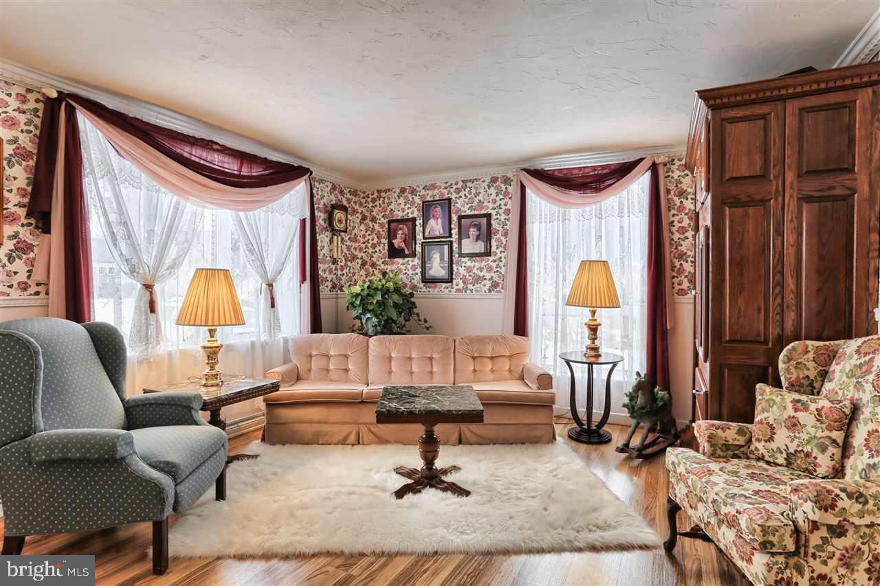 560 Kunkle's Mill Road Dover, PA 17315 - Photo 2 of 8 Gallery Image 2