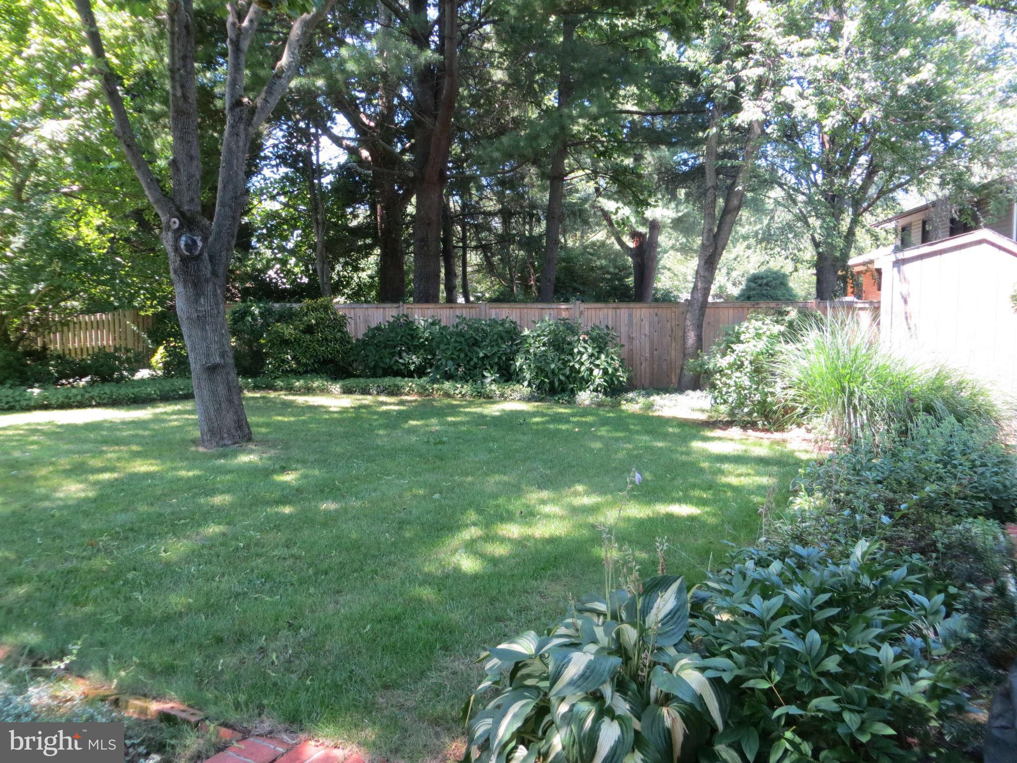 9919 Vale Road Vienna, VA 22181 - Photo 10 of 30 Exterior Rear