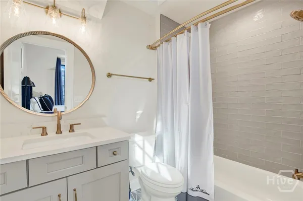 $1,950 | 408 Geo Meyer, Unit CARRIAGE HOUSE, Savannah, GA 31401