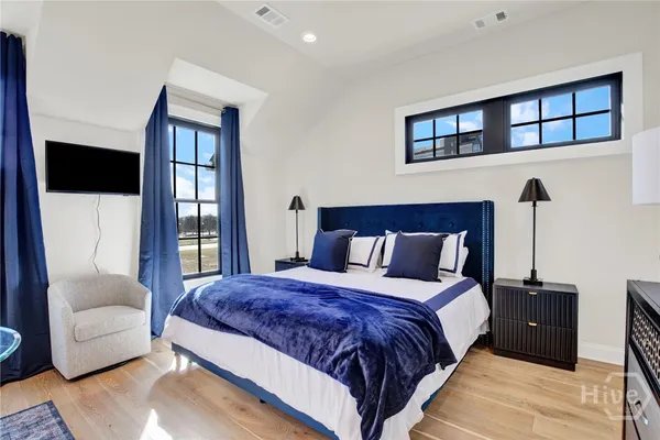 $1,950 | 408 Geo Meyer, Unit CARRIAGE HOUSE, Savannah, GA 31401