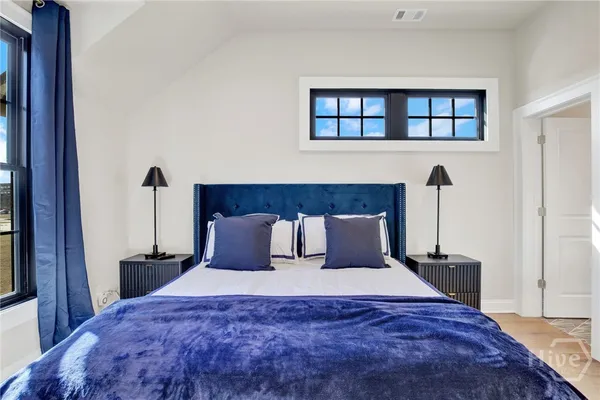 $1,950 | 408 Geo Meyer, Unit CARRIAGE HOUSE, Savannah, GA 31401