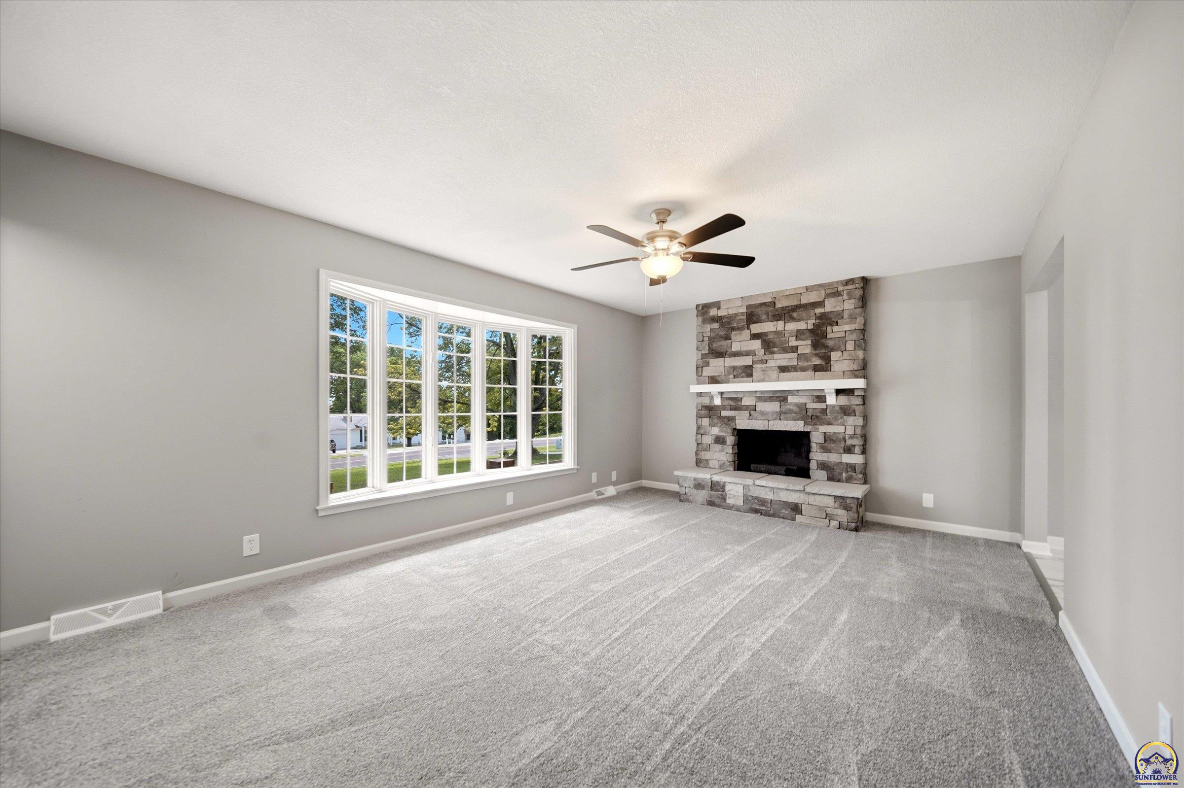 4625 Northwest Brickyard Road Topeka, KS 66618 - Photo 9 of 53
