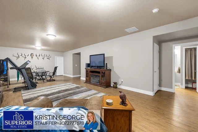 $510,000 | 1021 Prairie River Drive, Mills, WY 82604