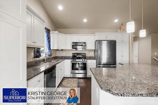 $510,000 | 1021 Prairie River Drive, Mills, WY 82604