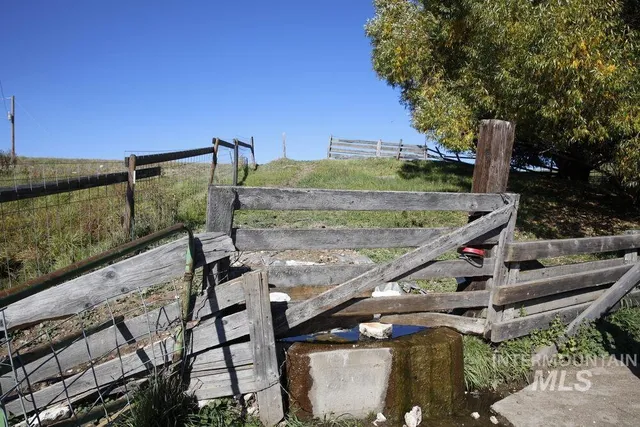 $2,000,000 | 408 Gold Fork Road, Donnelly, ID 83615