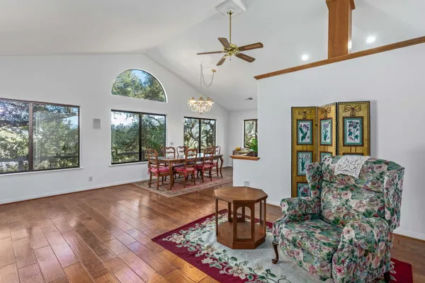 $869,000 | 665 Hillside Drive, Solvang, CA 93463