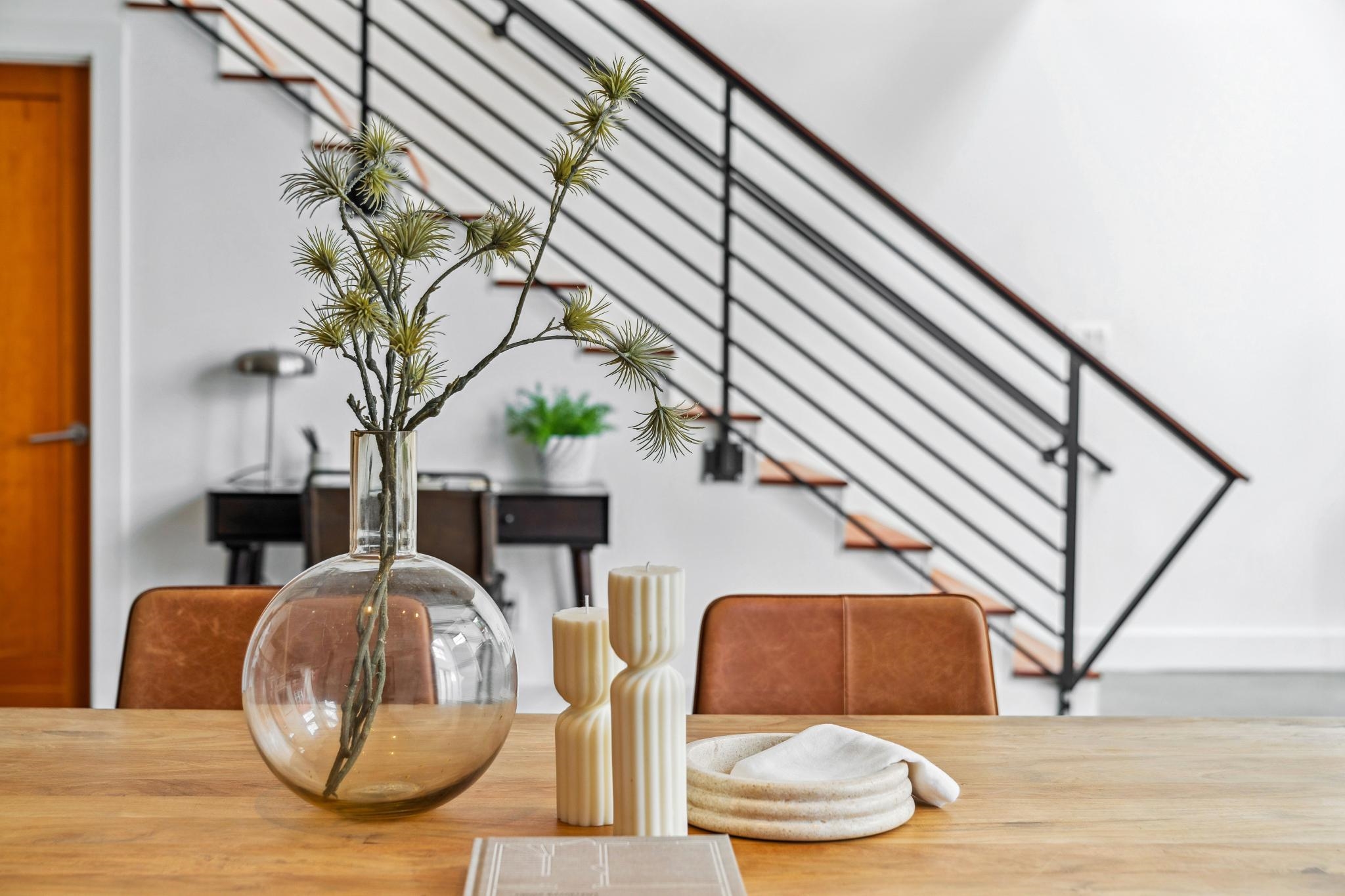 829 21st Street, Unit 3 Oakland, CA 94607 - Photo 21 of 47 Dining room with stairs