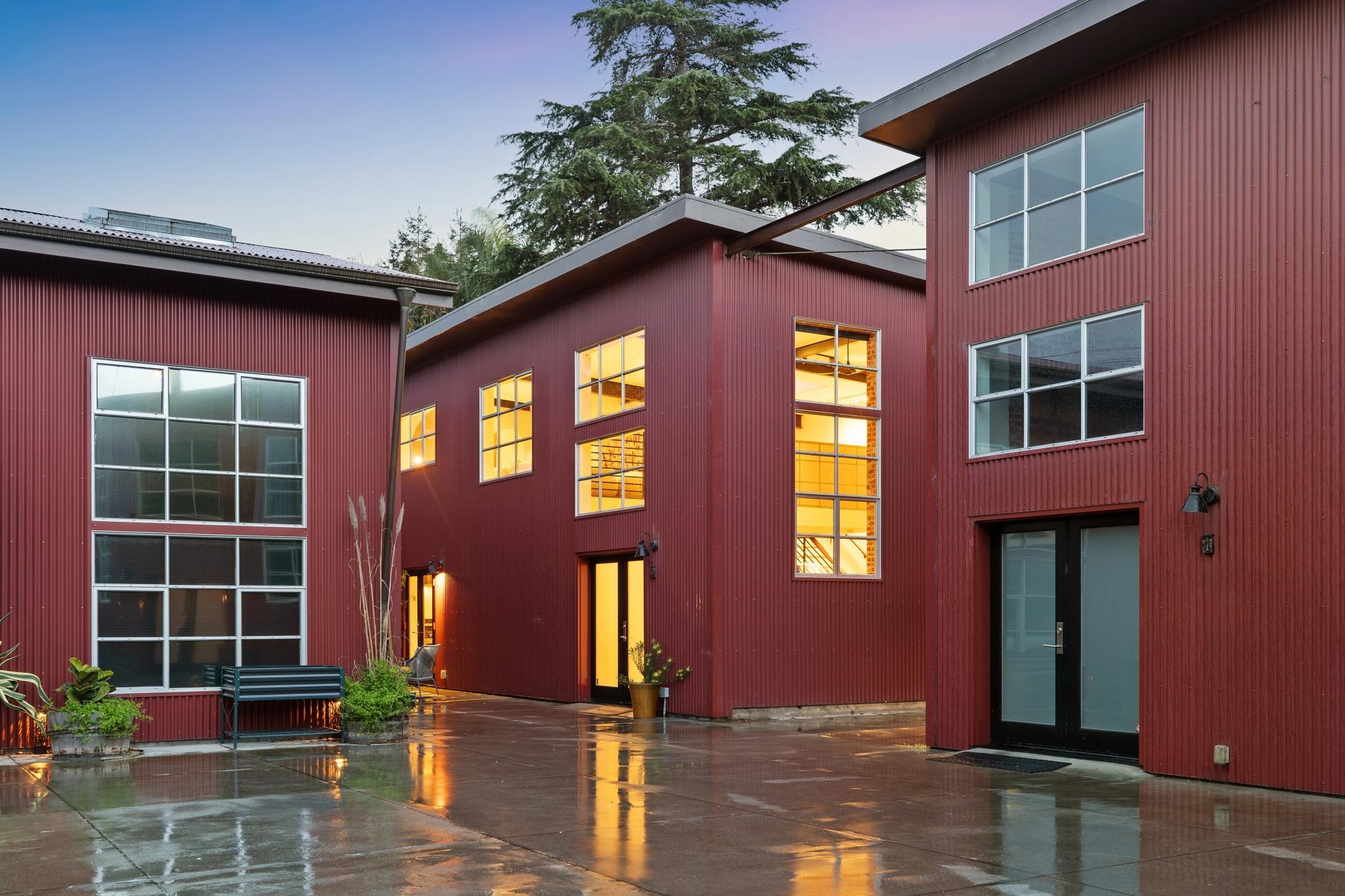 829 21st Street, Unit 3 Oakland, CA 94607 - Photo 43 of 47 Back of property