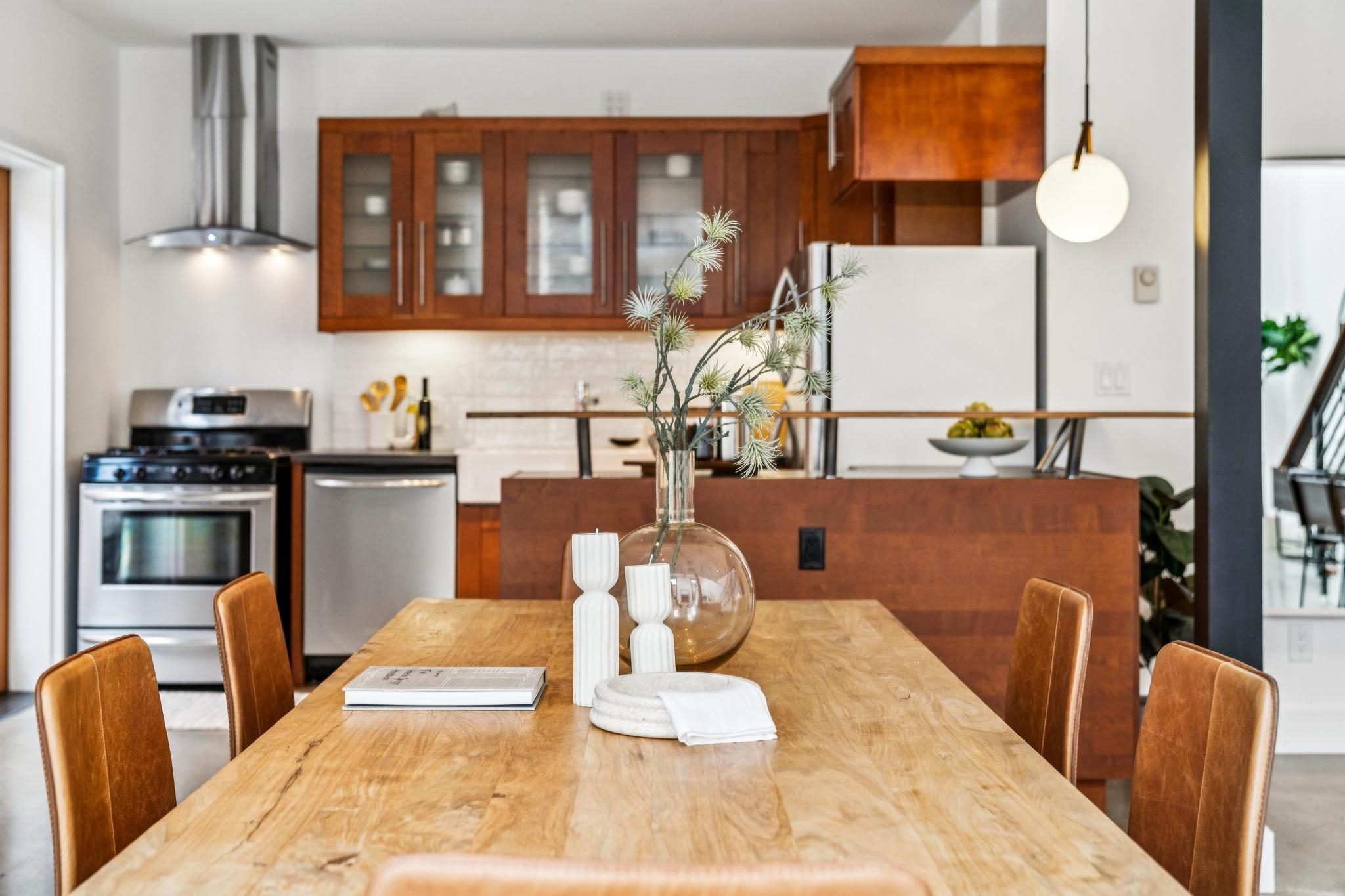 829 21st Street, Unit 3 Oakland, CA 94607 - Photo 10 of 47 View of dining room