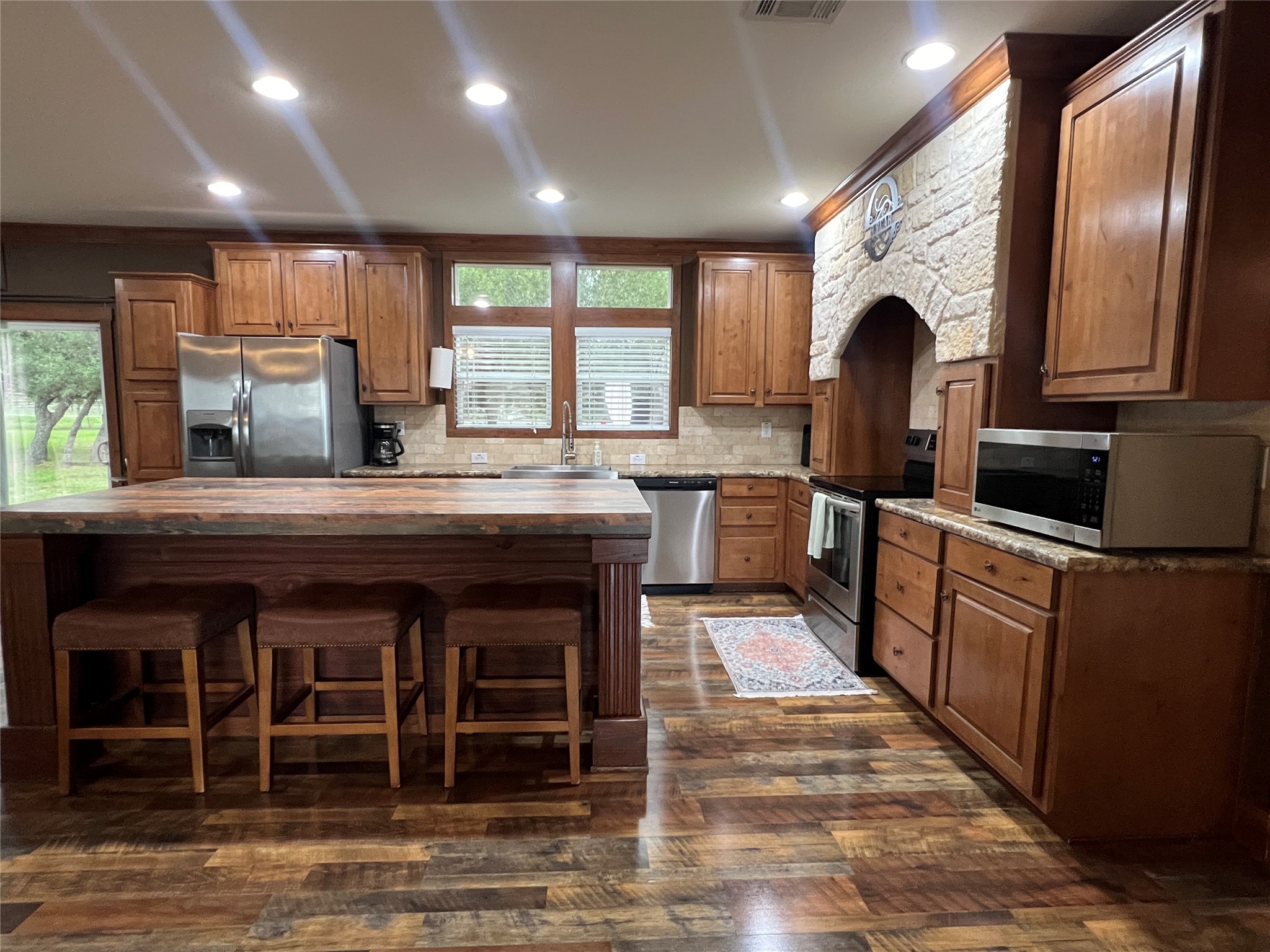 1385 Bego Road Goliad, TX 77963 - Photo 10 of 44 Gallery Image 10