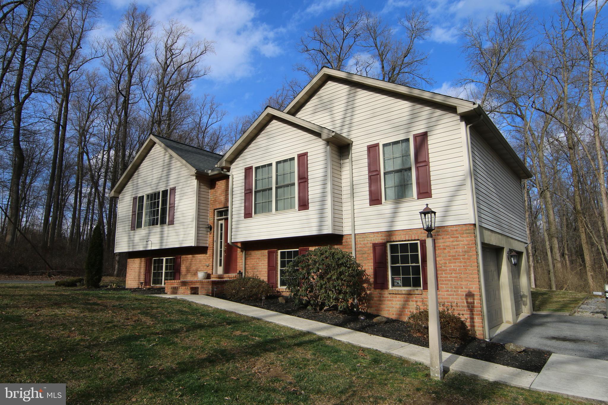 1475 Turnpike Road Elizabethtown, PA 17022 - Photo 2 of 56 Gallery Image 2