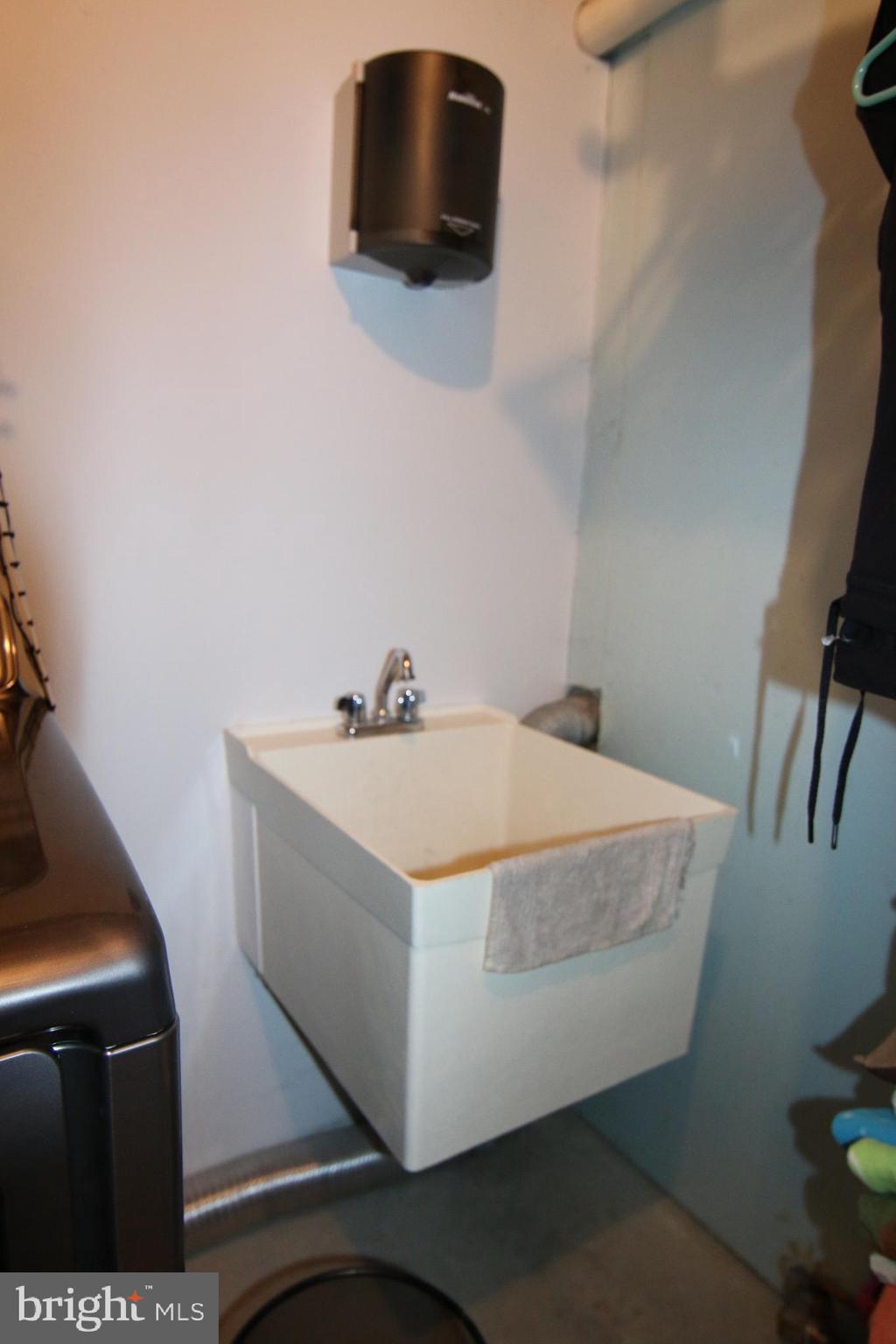 1475 Turnpike Road Elizabethtown, PA 17022 - Photo 42 of 56 Gallery Image 42